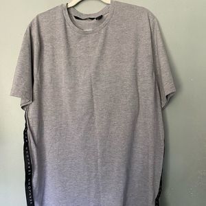 Men’s Sean John XL Tee Shirt